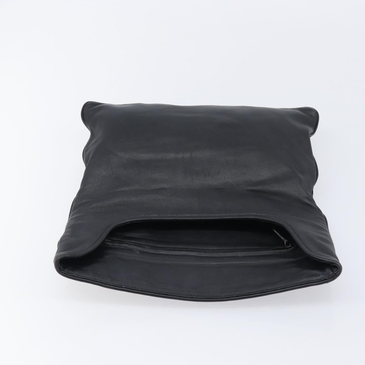 Bottega Veneta INTRECCIATO Clutch Bag Leather Black Auth 214944A