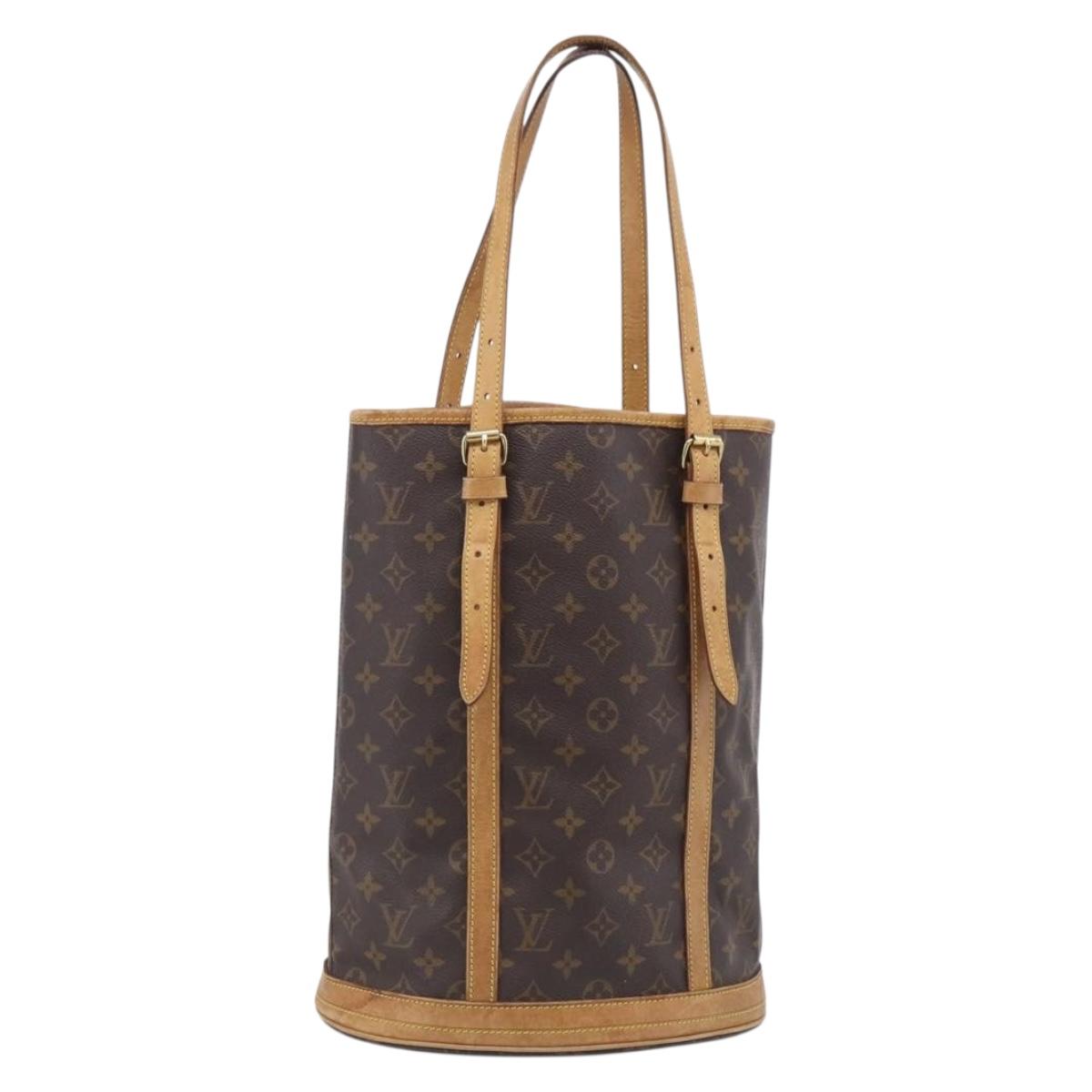 LOUIS VUITTON Monogram Bucket GM Shoulder Bag M42236 LV Auth 215208