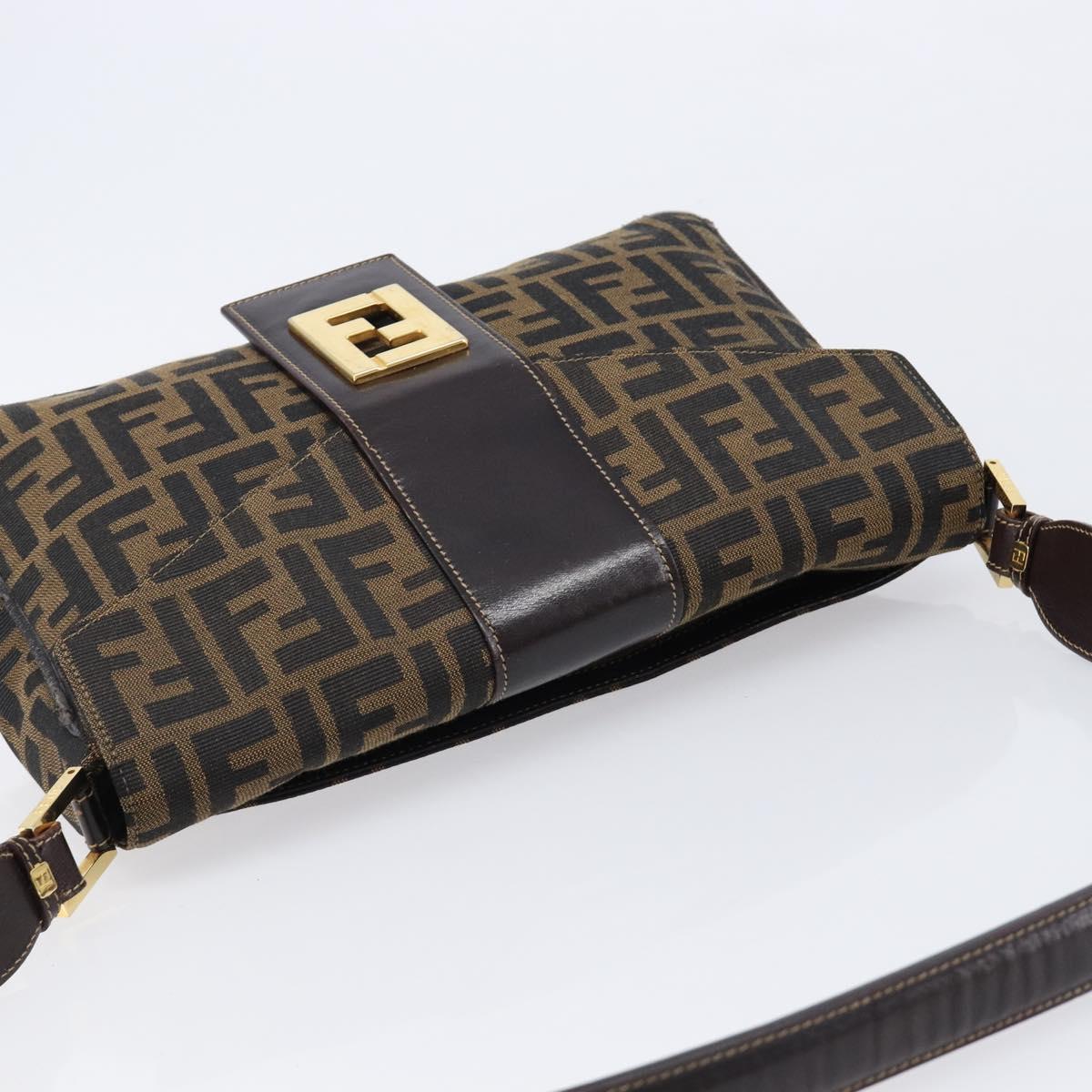 FENDI Zucca Canvas Shoulder Bag Brown Black Auth 215364