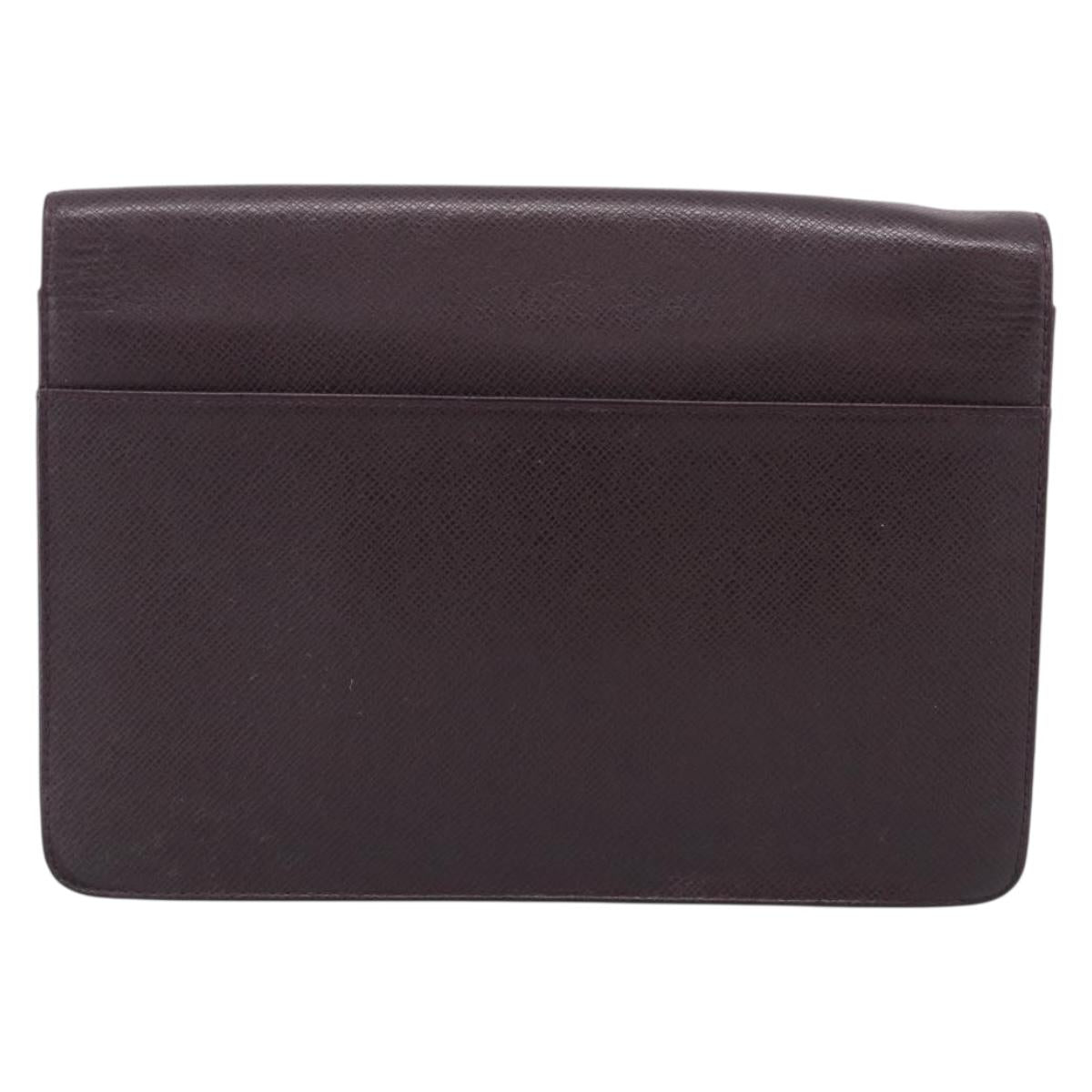 LOUIS VUITTON Taiga Leather Selenga Clutch Bag Acajou M30786 LV Auth 215544A