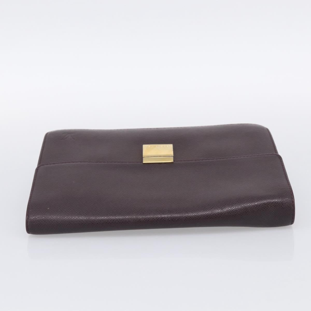 LOUIS VUITTON Taiga Leather Selenga Clutch Bag Acajou M30786 LV Auth 215544A