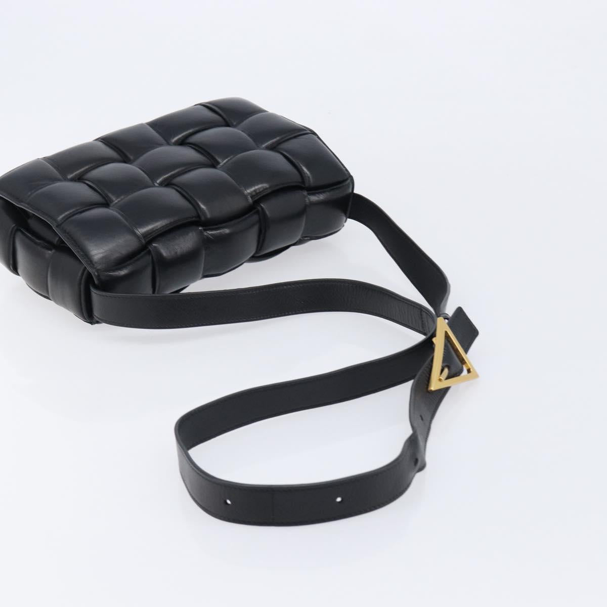 Bottega Veneta MAXI INTRECCIATO Padded Cassette Bag Leather Black Auth 215563V