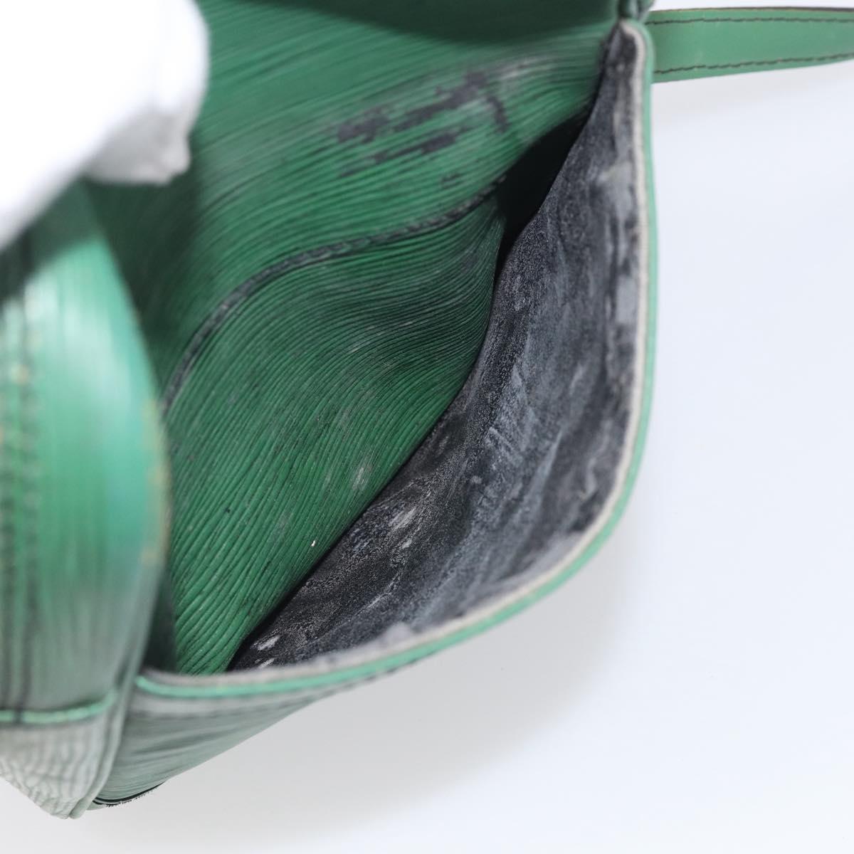 LOUIS VUITTON Epi Danube Shoulder Bag Green M45634 LV Auth 215704