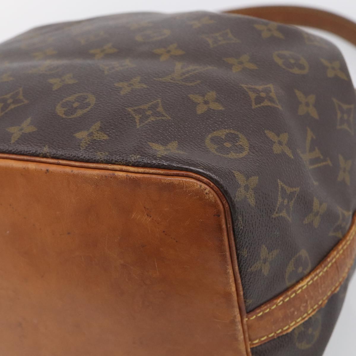 LOUIS VUITTON Monogram Petit Noe Shoulder Bag M42226 LV Auth 215822