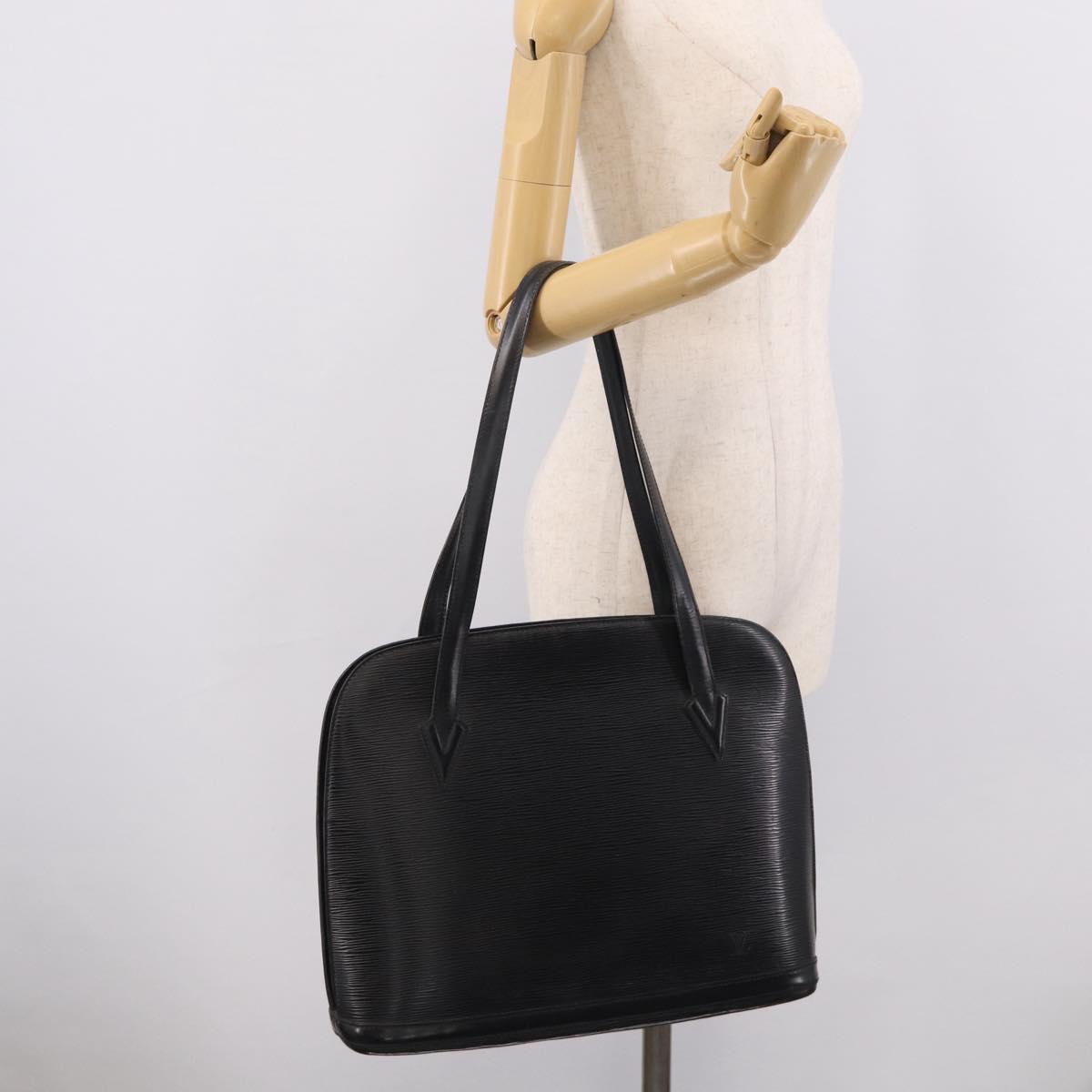 LOUIS VUITTON Epi Lussac Shoulder Bag Black M52282 LV Auth 216258