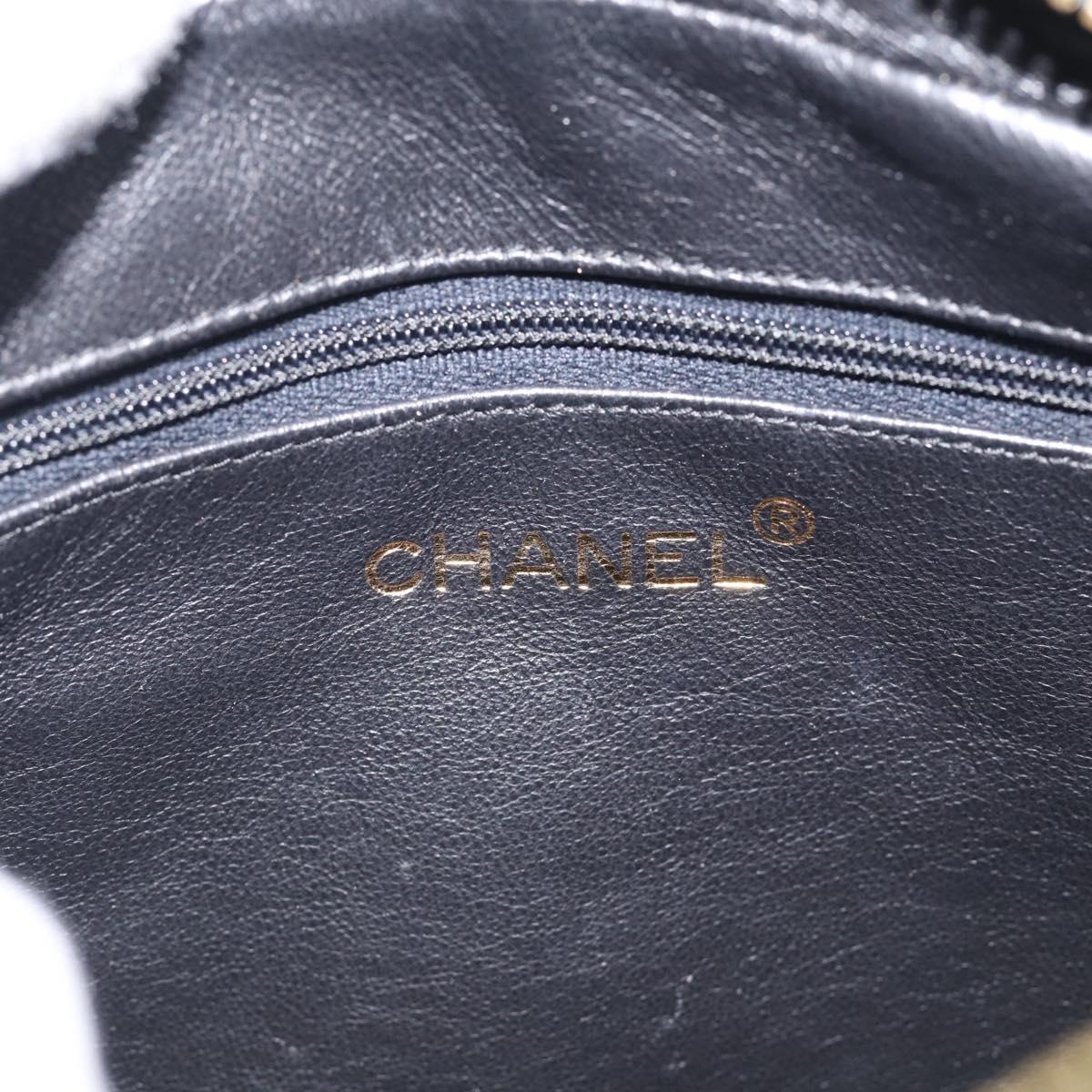 CHANEL Chain Diamond Stitch Bag Patent leather Black Gold CC Auth 216284A