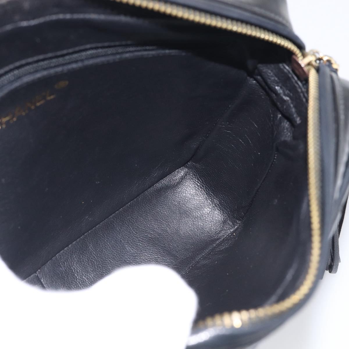 CHANEL Chain Diamond Stitch Bag Patent leather Black Gold CC Auth 216284A
