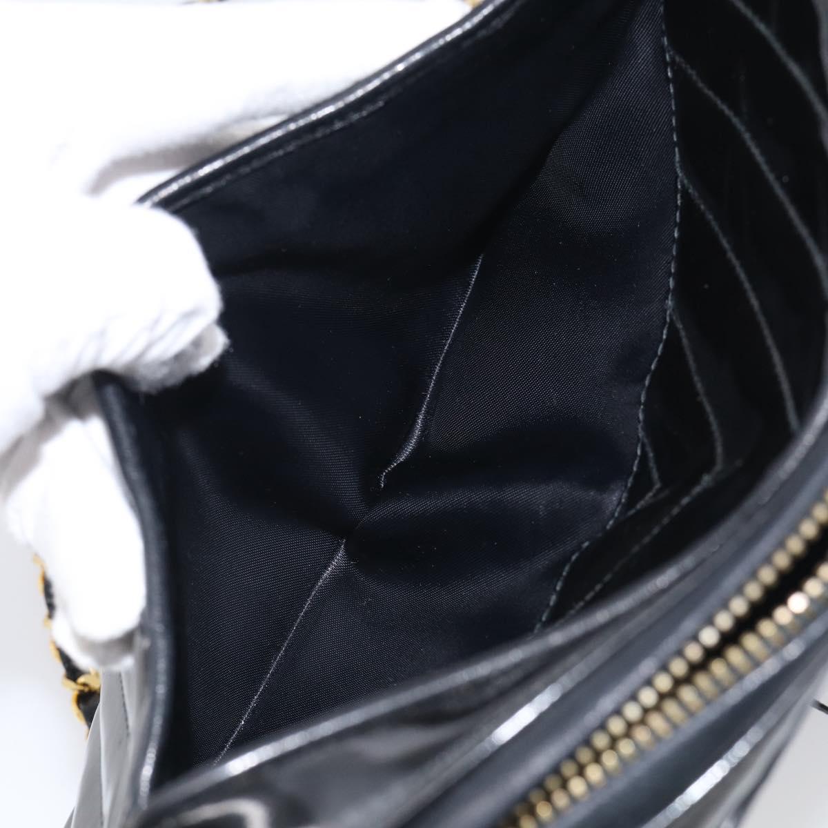 CHANEL Chain Diamond Stitch Bag Patent leather Black Gold CC Auth 216284A