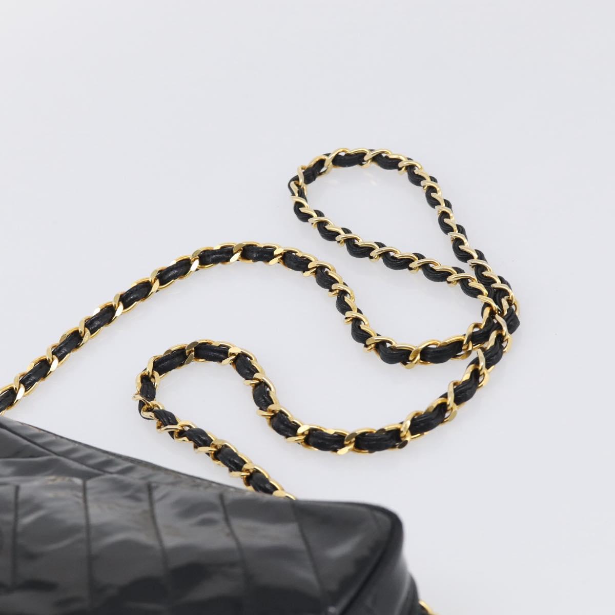 CHANEL Chain Diamond Stitch Bag Patent leather Black Gold CC Auth 216284A