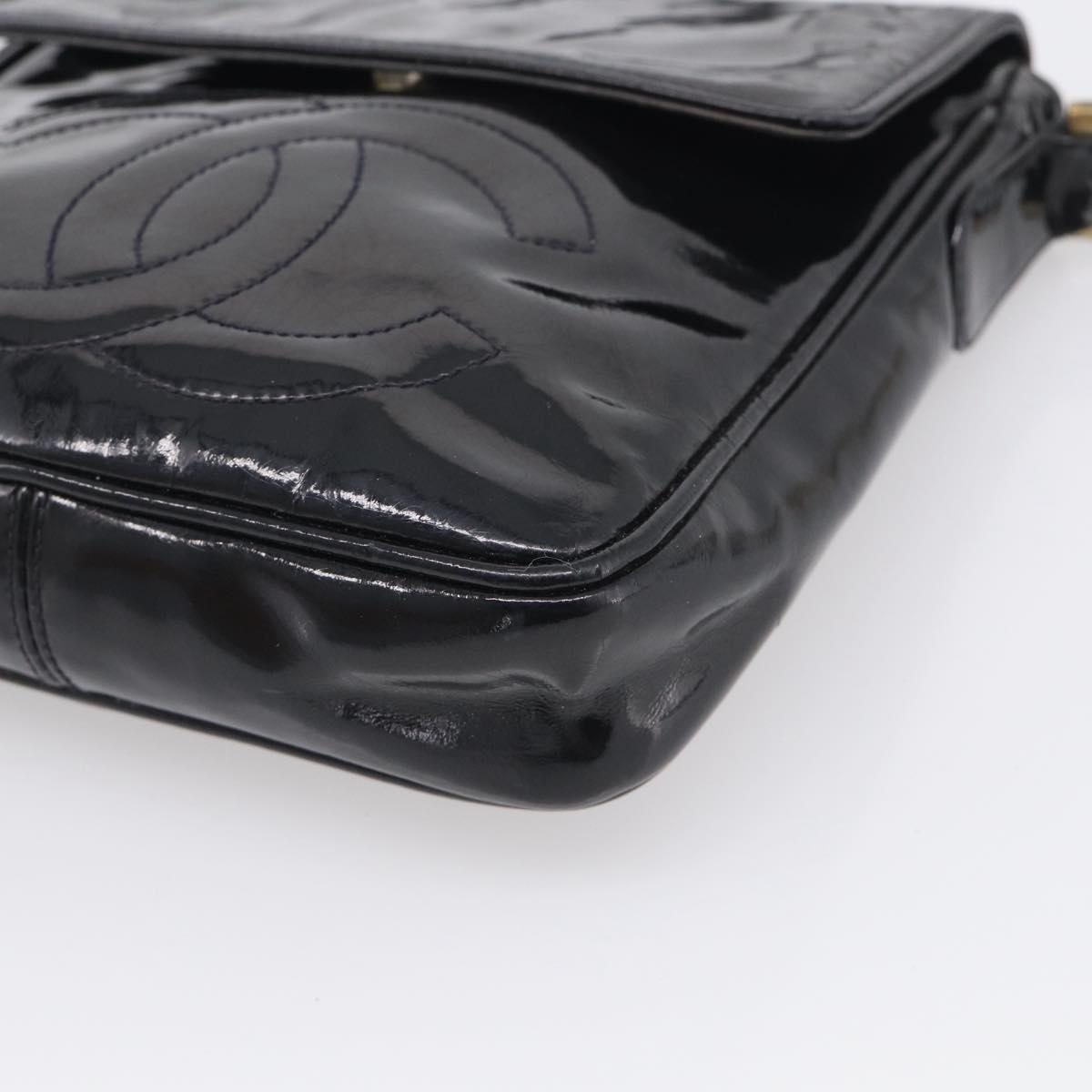 CHANEL Matelasse Shoulder Bag Patent leather Black Gold CC Auth 216292