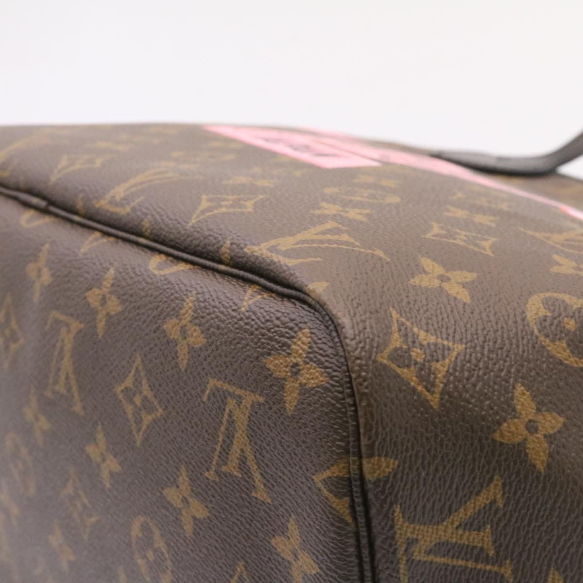 LOUIS VUITTON Monogram World Tour Neverfull MM Tote Bag M42844 LV Auth 26563A