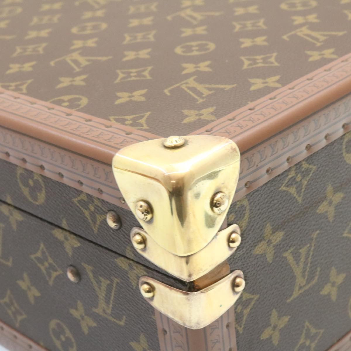 LOUIS VUITTON Monogram Cotteville 45 Trunk Vintage M21422 LV Auth 27655A