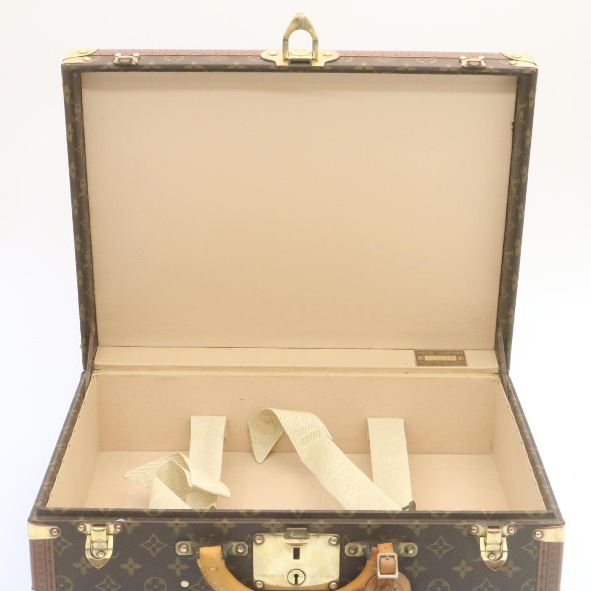 LOUIS VUITTON Monogram Cotteville 45 Trunk Vintage M21422 LV Auth 27655A