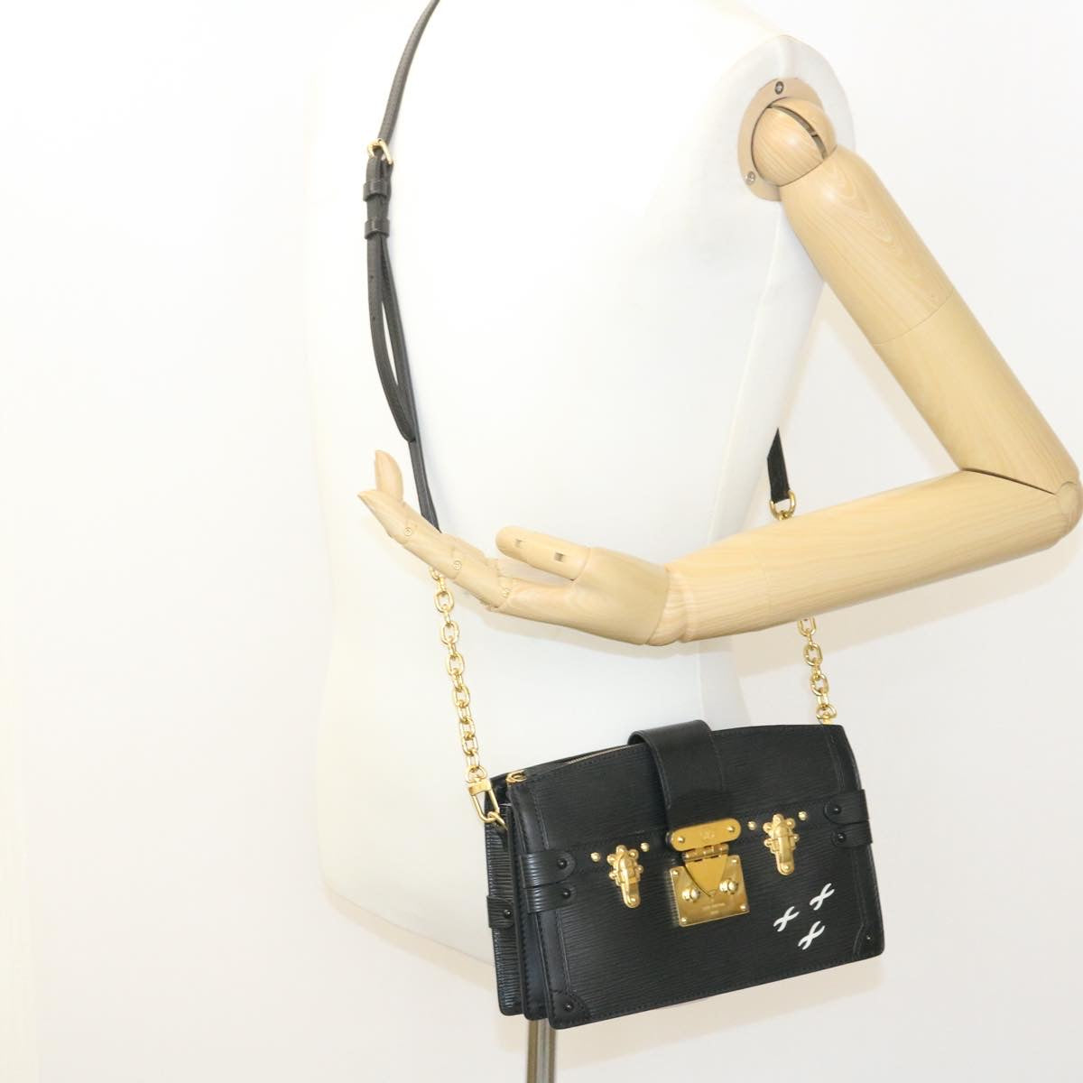 LOUIS VUITTON Epi Trunk Clutch 2Way Shoulder Bag Black M53052 LV Auth 28382SM