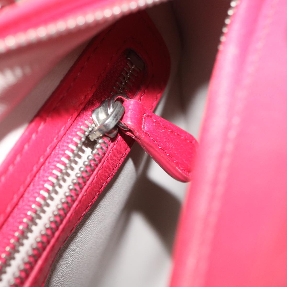 Christian Dior Lady Cannage Medium Hand Bag Lamb Skin Red White Auth 29502SAV