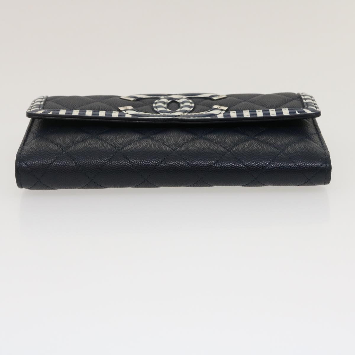 CHANEL Matelasse Cruise Line Long Wallet Caviar Skin Navy CC Auth 29542A