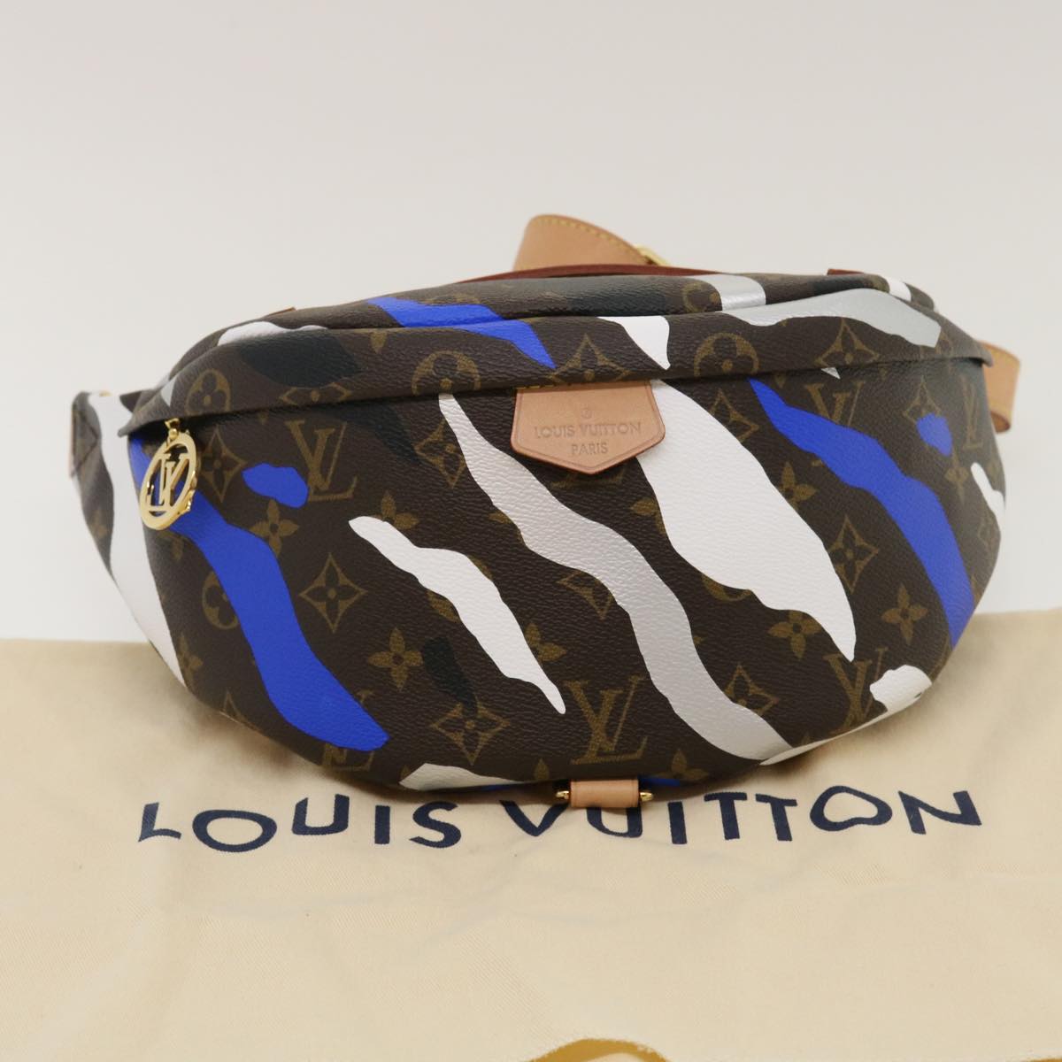 LOUIS VUITTON Monogram League of Legends Bum Bag Shoulder Bag M45106 Auth 29549A