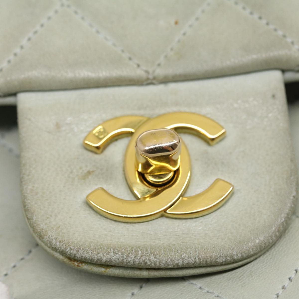 CHANEL Classic Matelasse 25 Double Chain Flap Shoulder Bag Lamb Skin Auth 29961V