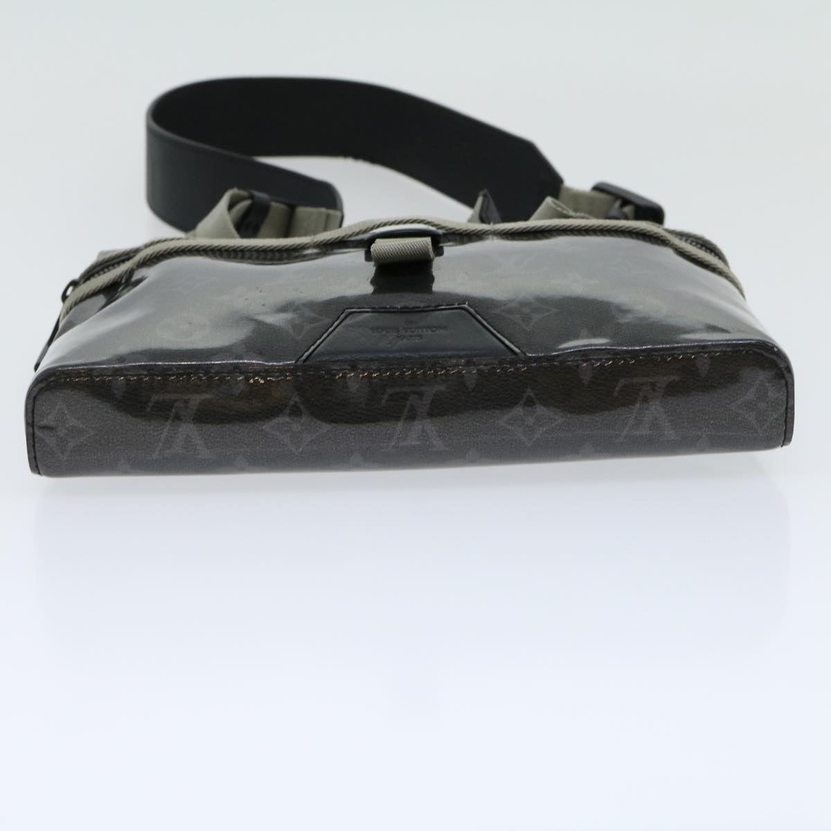 LOUIS VUITTON Eclipse Glaze Messenger PM Shoulder Bag Gray M52218 LV Auth 30549SAV
