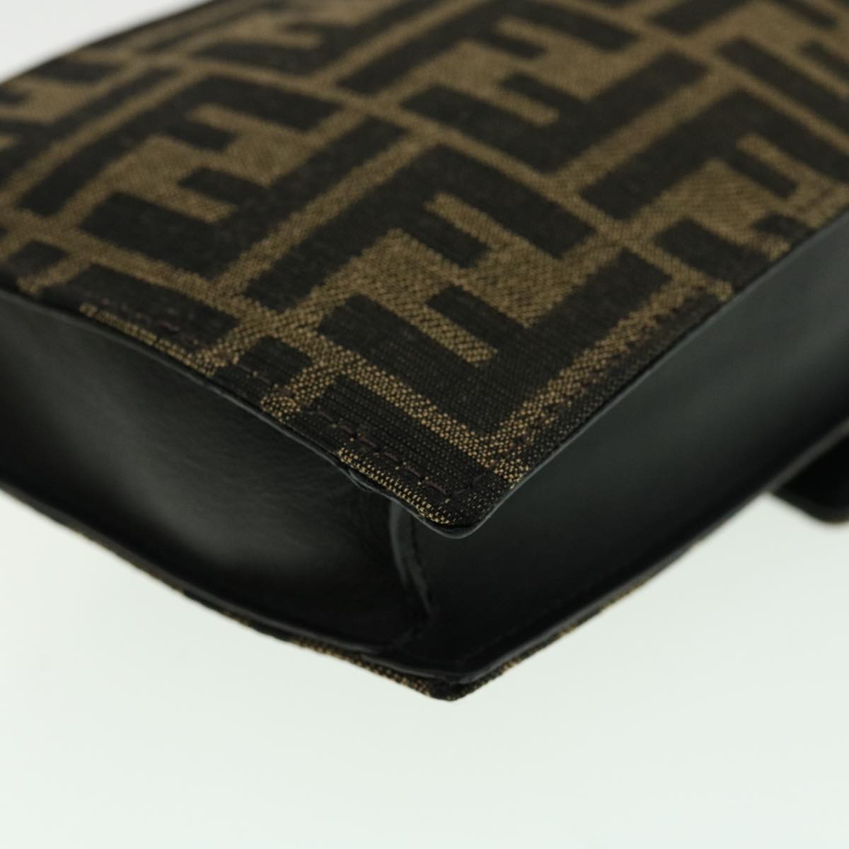 FENDI Zucca Canvas Shoulder Bag Brown Black Auth 31851SAV