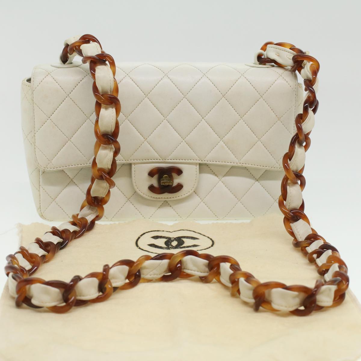 CHANEL Matelasse 23 Turn Lock Shoulder Bag Lamb Skin Brown White CC Auth 32160SAV