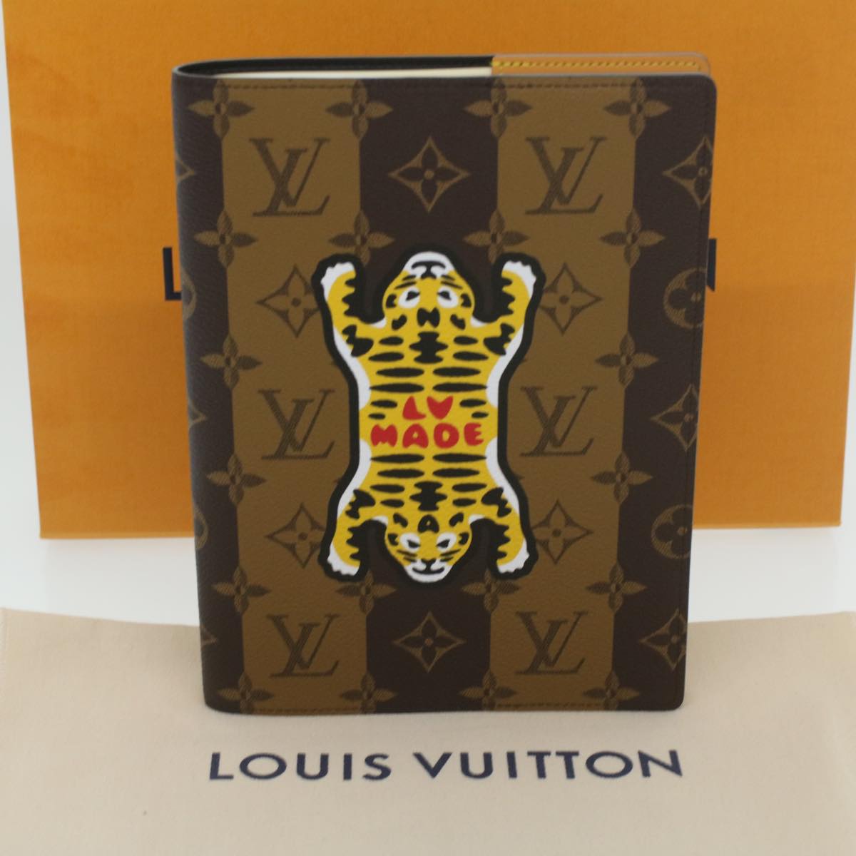 LOUIS VUITTON Stripe NIGO Quverture Carnet Cover Brown Black GI0720 Auth 38082SM