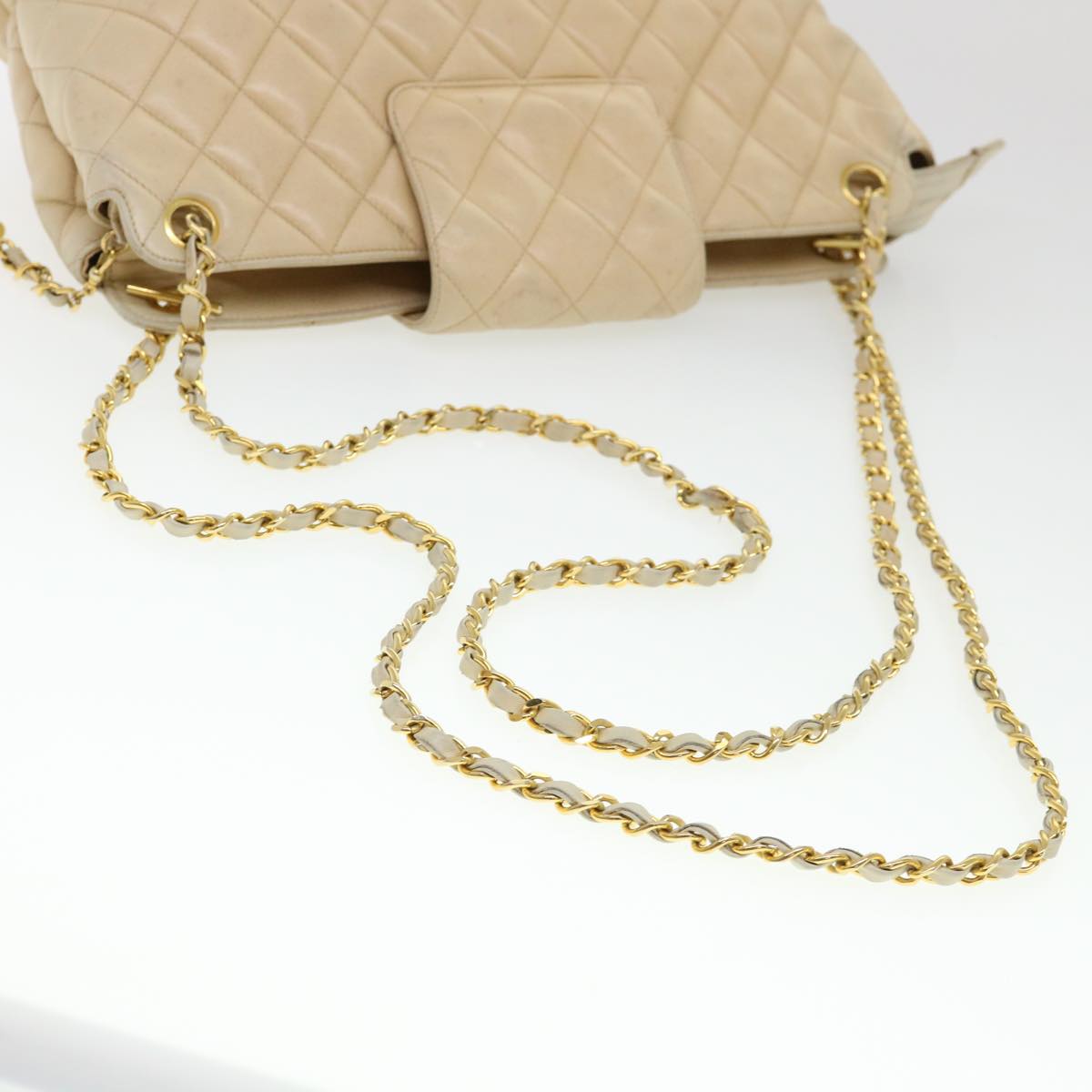 CHANEL Chain Shoulder Bag Lamb Skin Beige CC Auth 38451