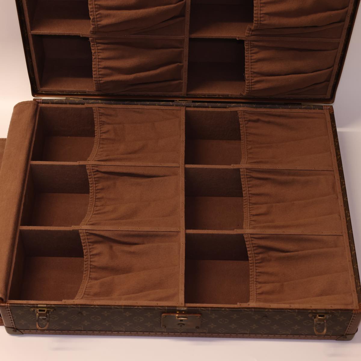 LOUIS VUITTON Monogram Gemine Shoes Trunk M21626 LV Auth 41008SV