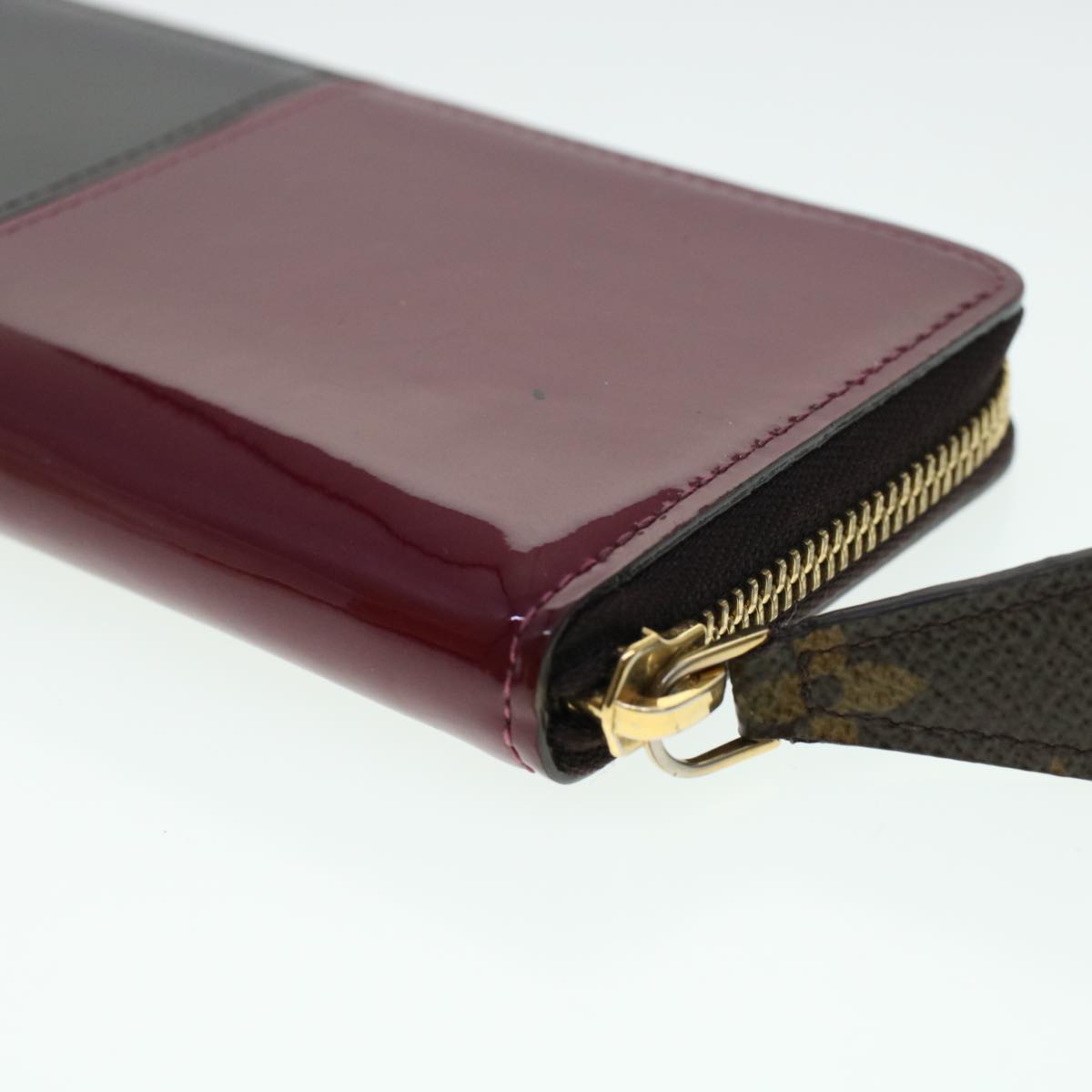 LOUIS VUITTON Vernis Portefeuille Miroir Wallet Amarante Magenta M64403 LV 41689