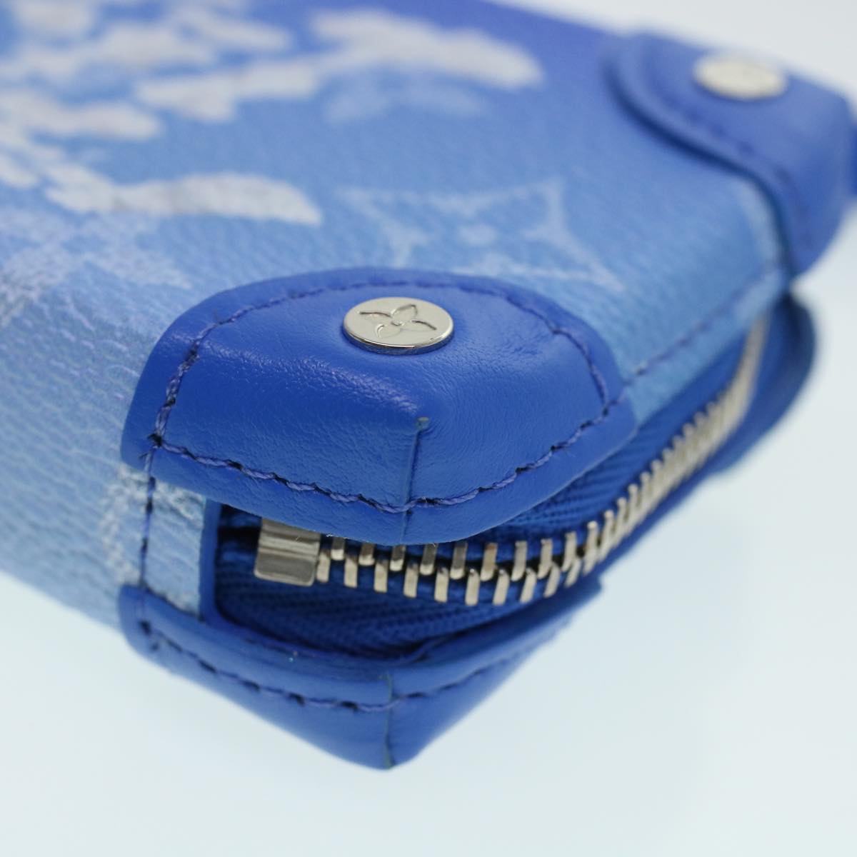 LOUIS VUITTON Monogram Clouds Soft Trunk Pouch Blue M45440 Auth 43556SM