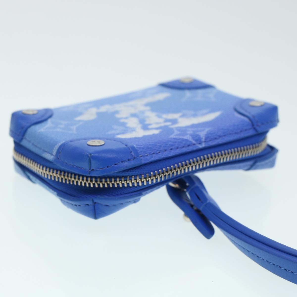 LOUIS VUITTON Monogram Clouds Soft Trunk Pouch Blue M45440 Auth 43556SM