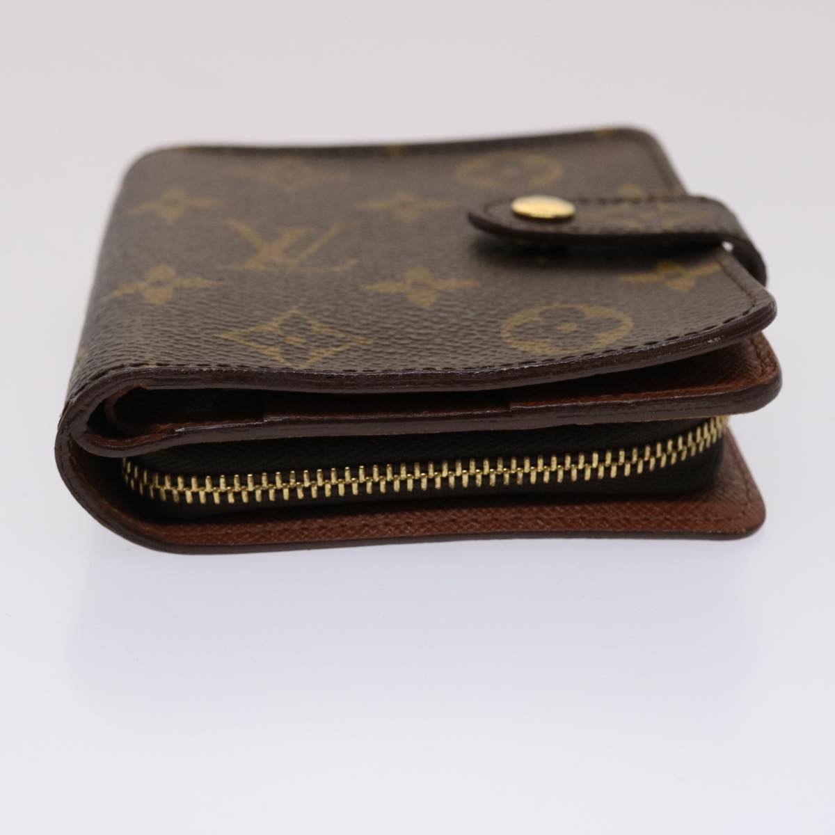 LOUIS VUITTON Monogram Compact Zip Wallet M61667 LV Auth 46781