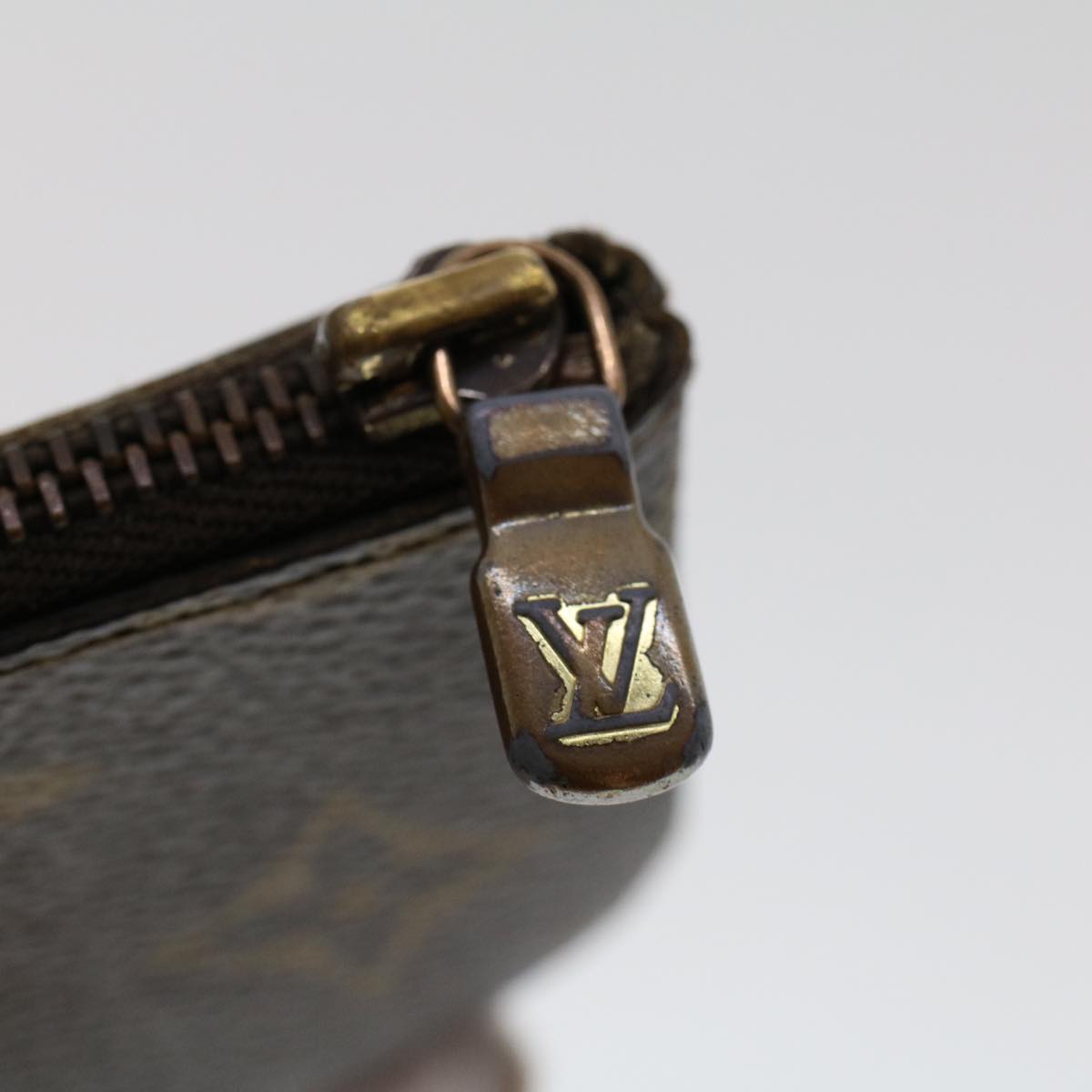 LOUIS VUITTON Monogram Pochette Cles Coin Purse M62650 LV Auth 46820