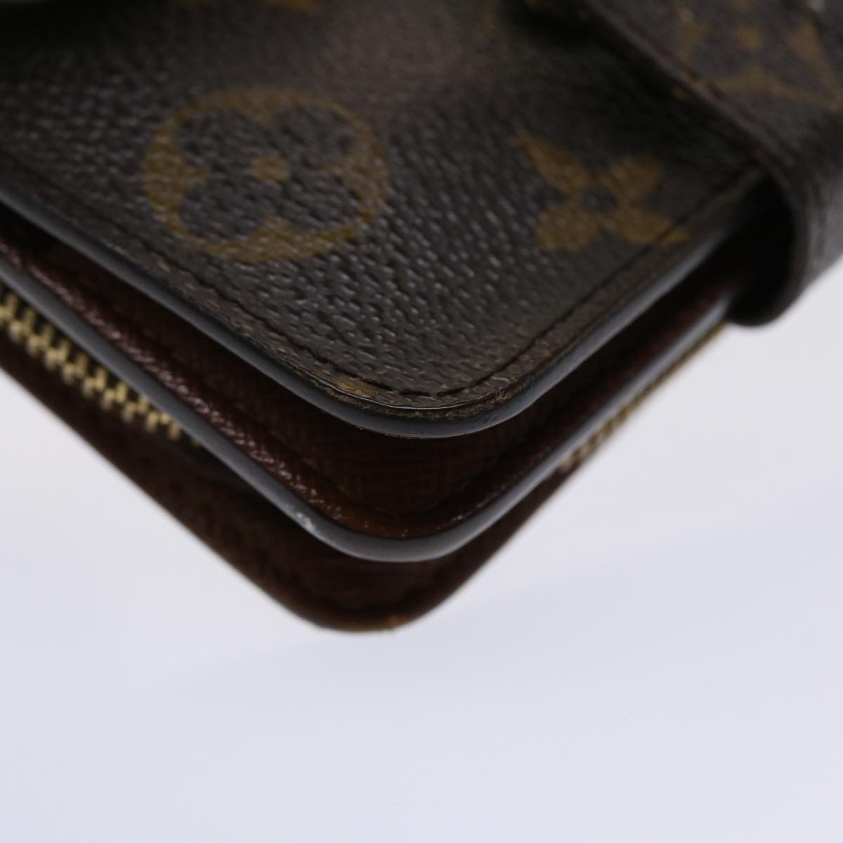 LOUIS VUITTON Monogram Compact Zip Wallet M61667 LV Auth 47161