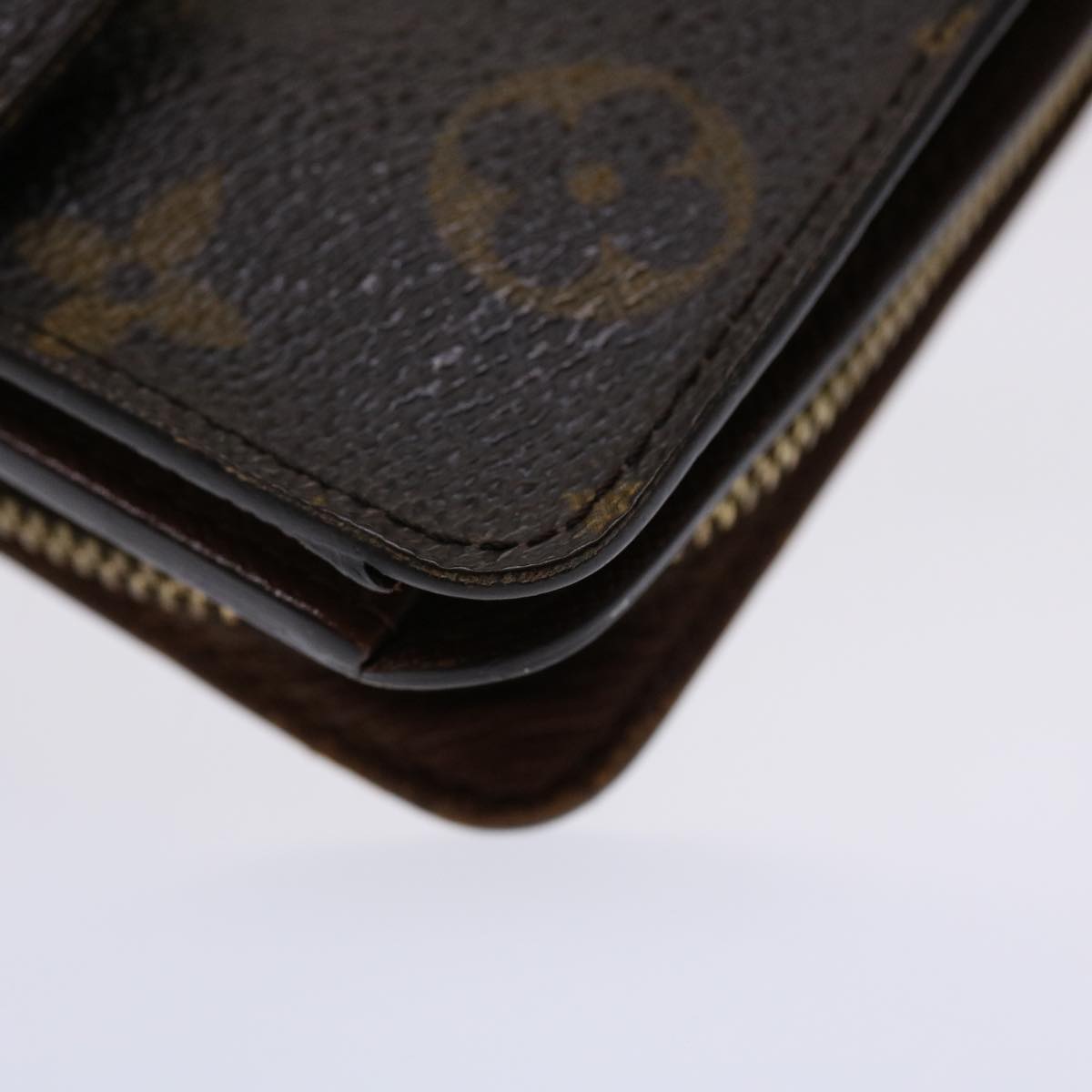 LOUIS VUITTON Monogram Compact Zip Wallet M61667 LV Auth 47161