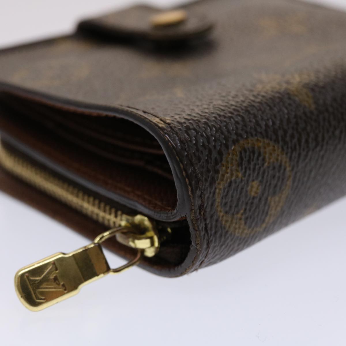 LOUIS VUITTON Monogram Compact Zip Wallet M61667 LV Auth 47161