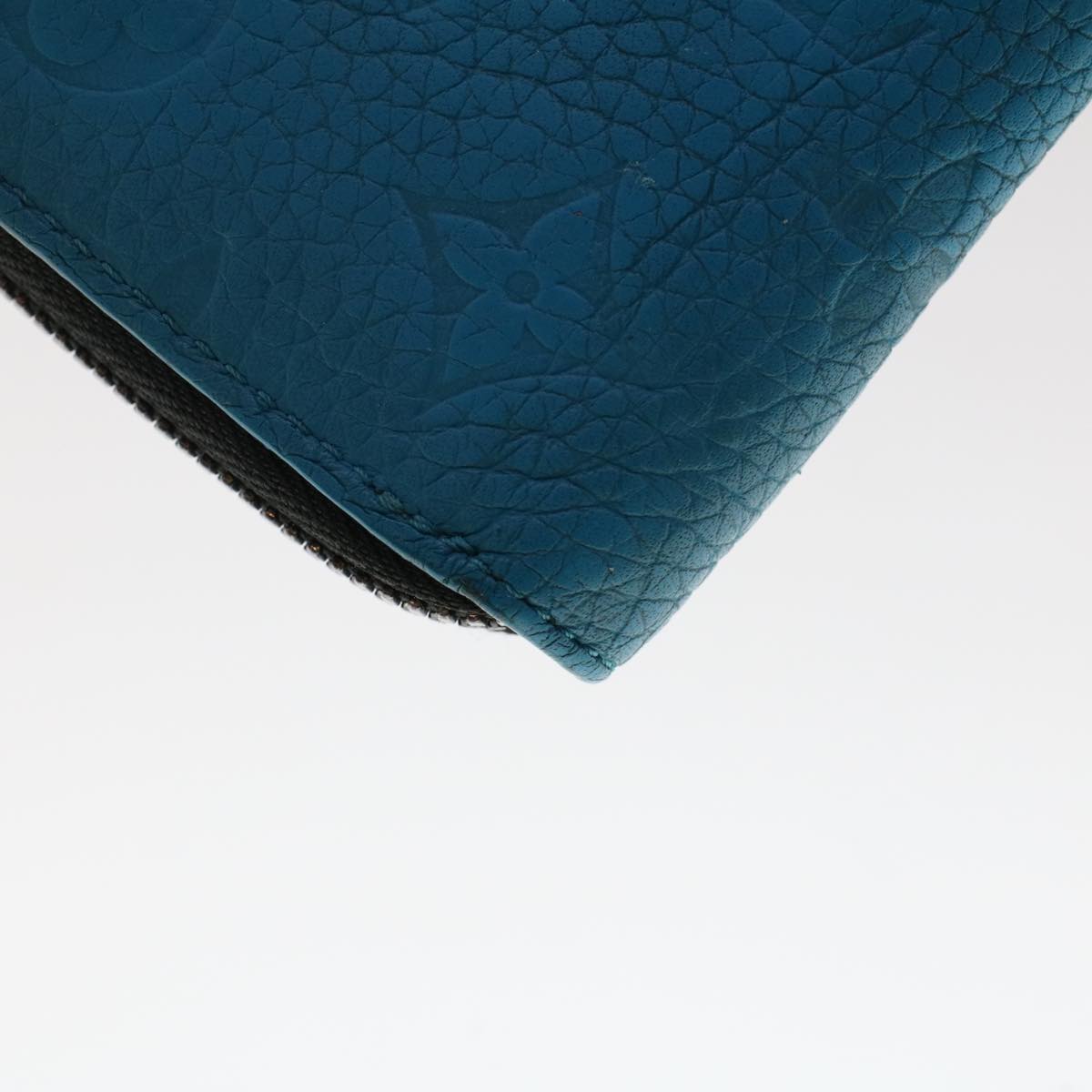 LOUIS VUITTON Monogram Taurillon Zippy Wallet Vertical Blue M69048 LV Auth 47300