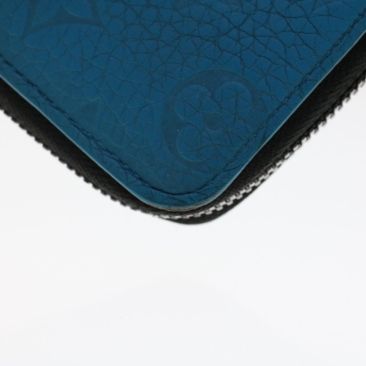 LOUIS VUITTON Monogram Taurillon Zippy Wallet Vertical Blue M69048 LV Auth 47300