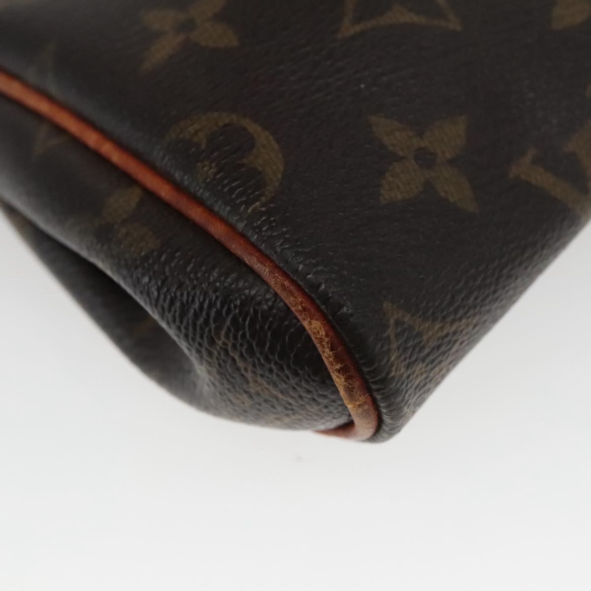 LOUIS VUITTON Monogram Eva Shoulder Bag M95567 LV Auth 47322