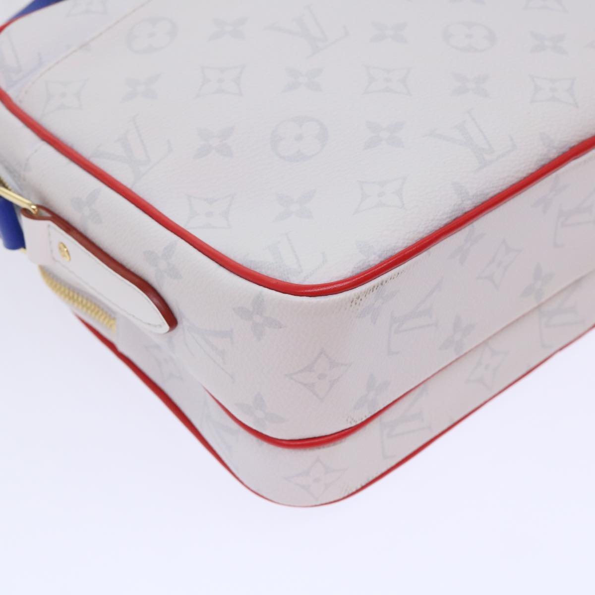 LOUIS VUITTON Monogram Nile PM Shoulder Bag NBA White M45583 LV Auth 47492SM