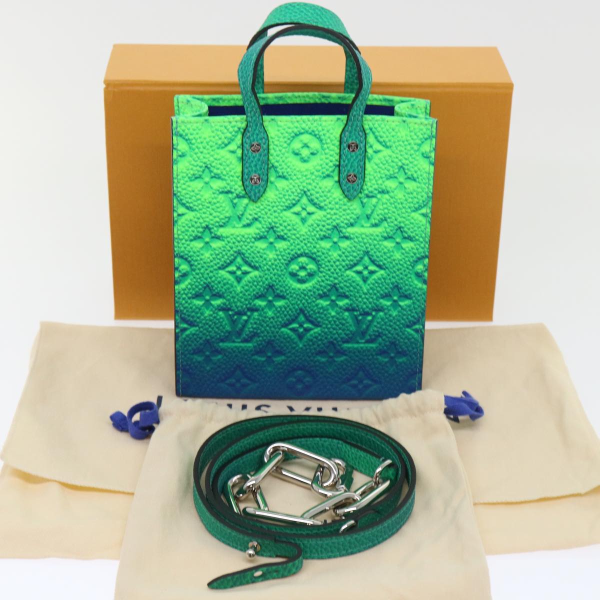LOUIS VUITTON Monogram Taurillon Illusion Sac Plat XS Bag M81221 LV Auth 47623SM