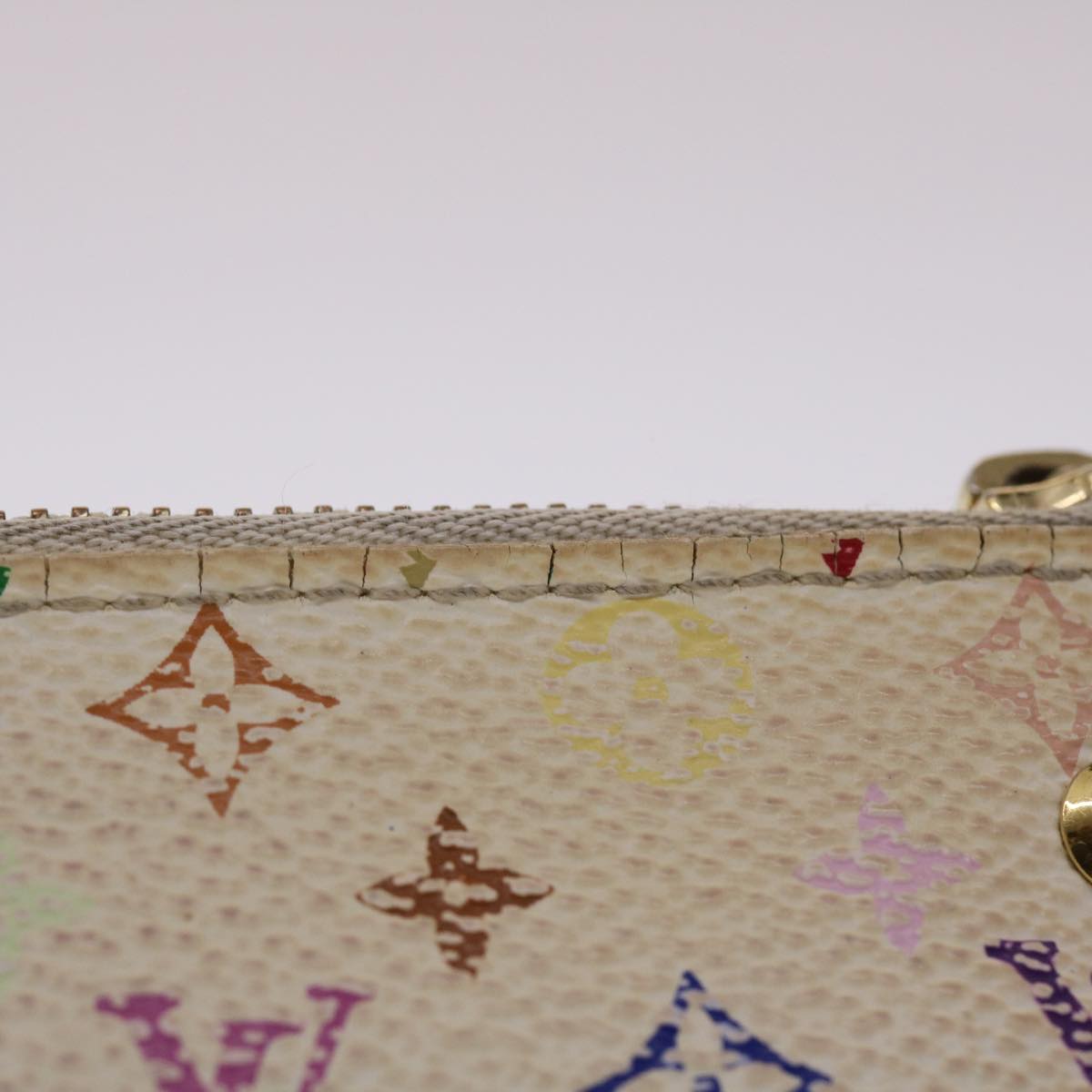 LOUIS VUITTON Monogram Multicolor Pochette Cles Purse White M92655 LV Auth 47823