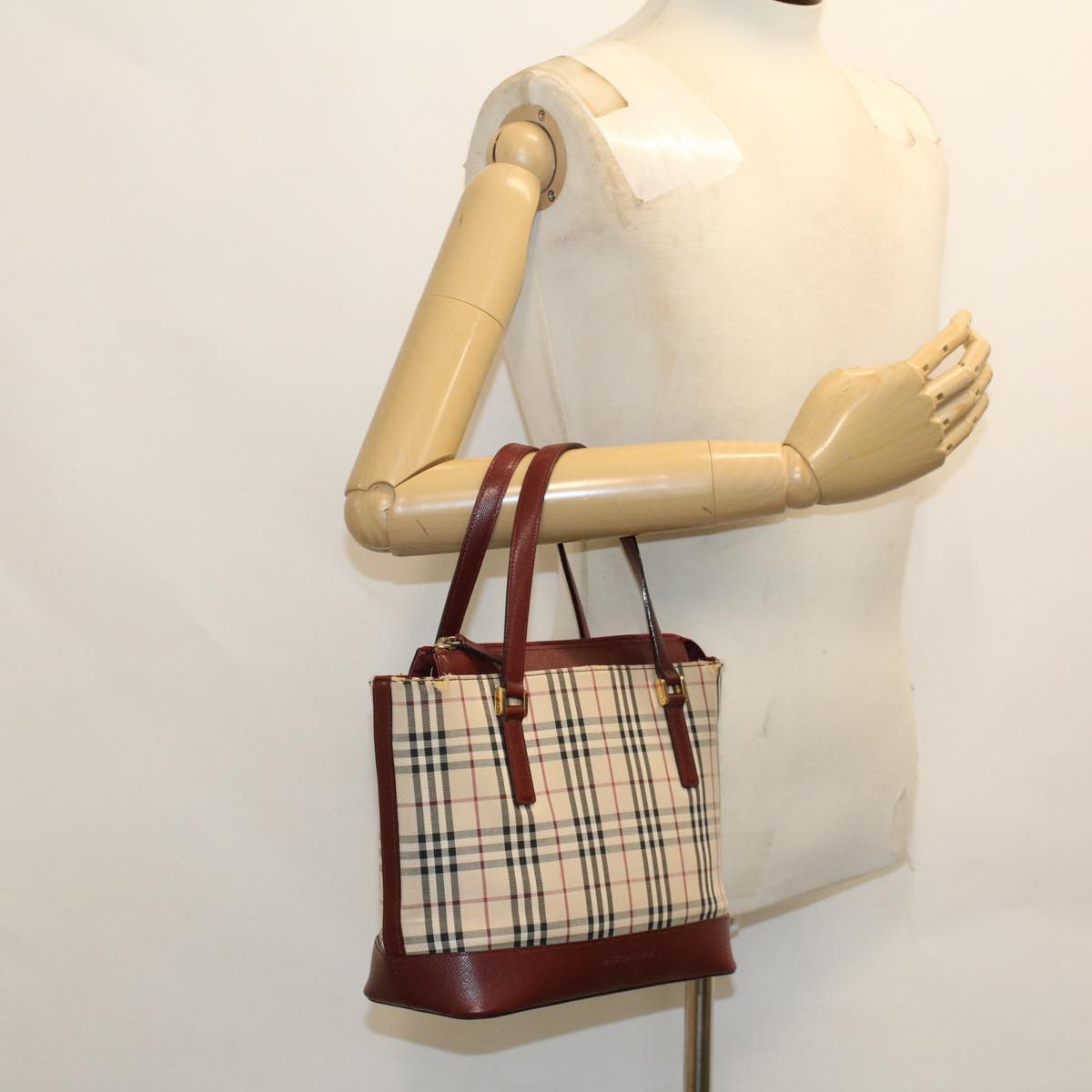 BURBERRY Nova Check Hand Bag Canvas Beige Wine Red Auth 48021