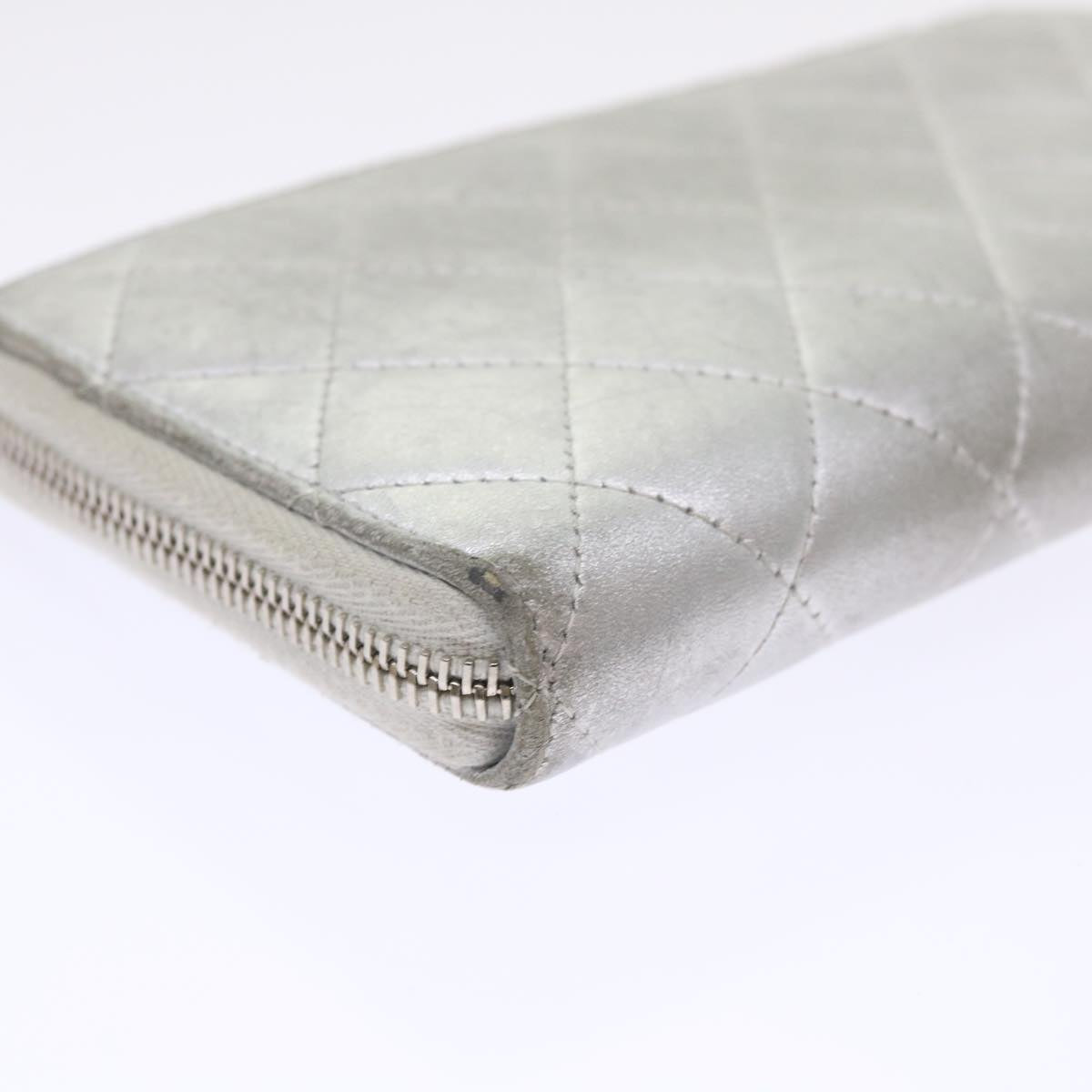 CHANEL Matelasse Wallet Lamb Skin Silver CC Auth 48192