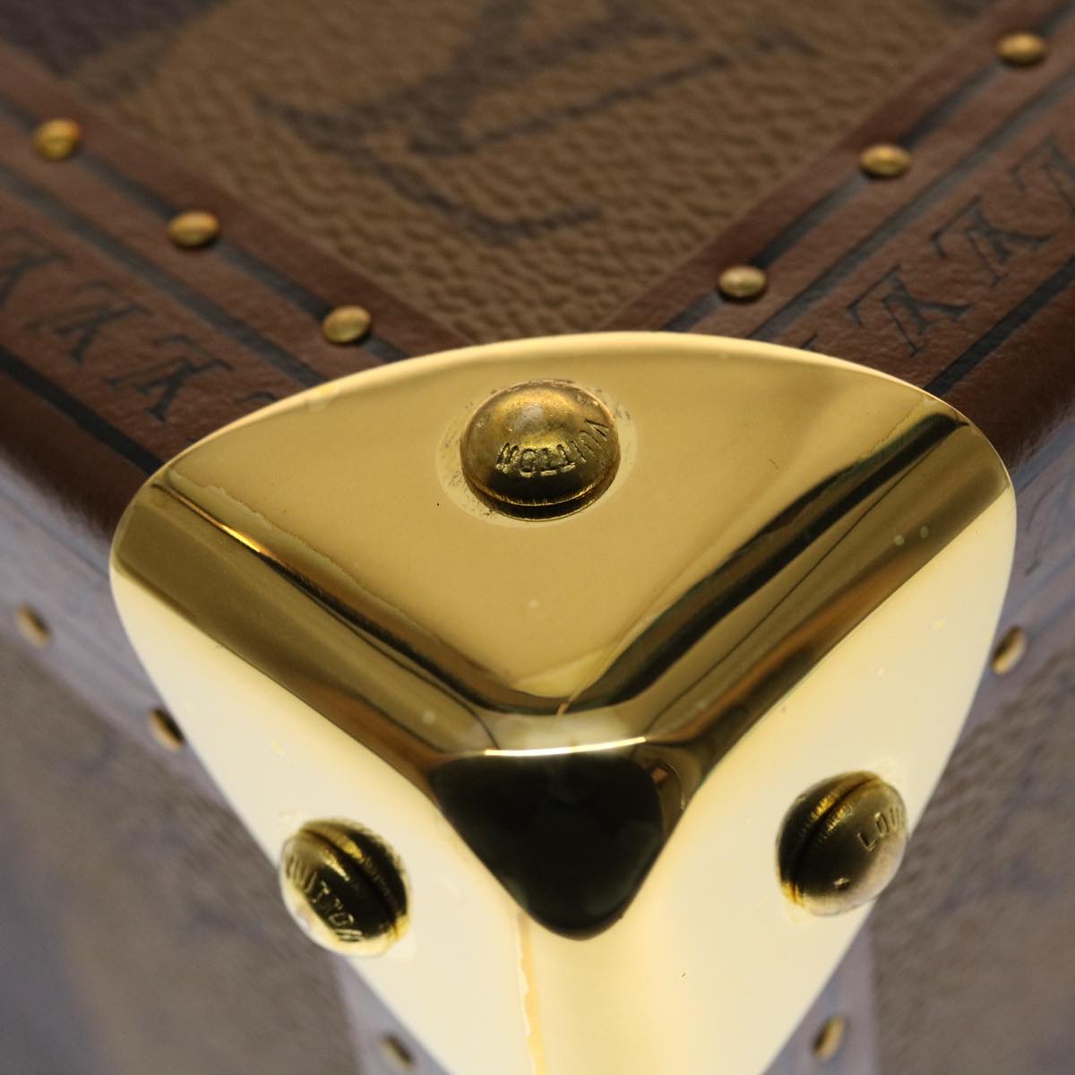 LOUIS VUITTON Monogram Stripe Cotteville 40 Trunk HUMAN MADE M20464 Auth 48522S