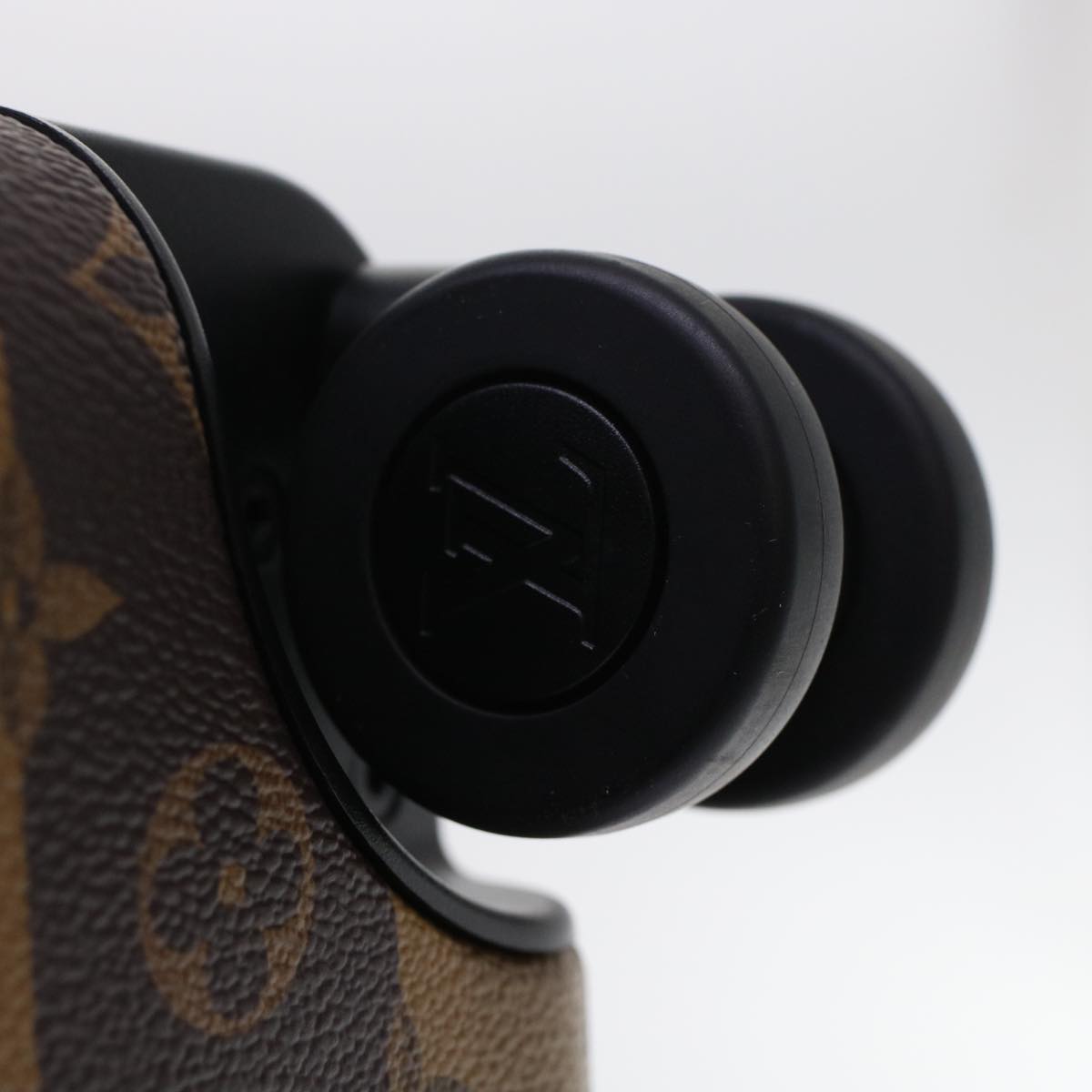LOUIS VUITTON Monogram Stripe HUMAN MADE Horizon 55 Suitcase M20481 Auth 48828SM