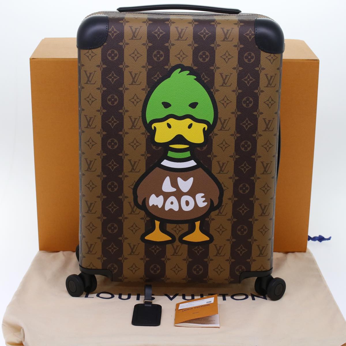 LOUIS VUITTON Monogram Stripe HUMAN MADE Horizon 55 Suitcase M20481 Auth 48828SM