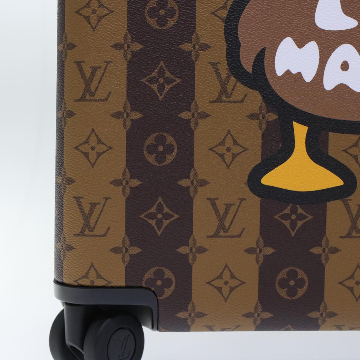 LOUIS VUITTON Monogram Stripe HUMAN MADE Horizon 55 Suitcase M20481 Auth 48828SM