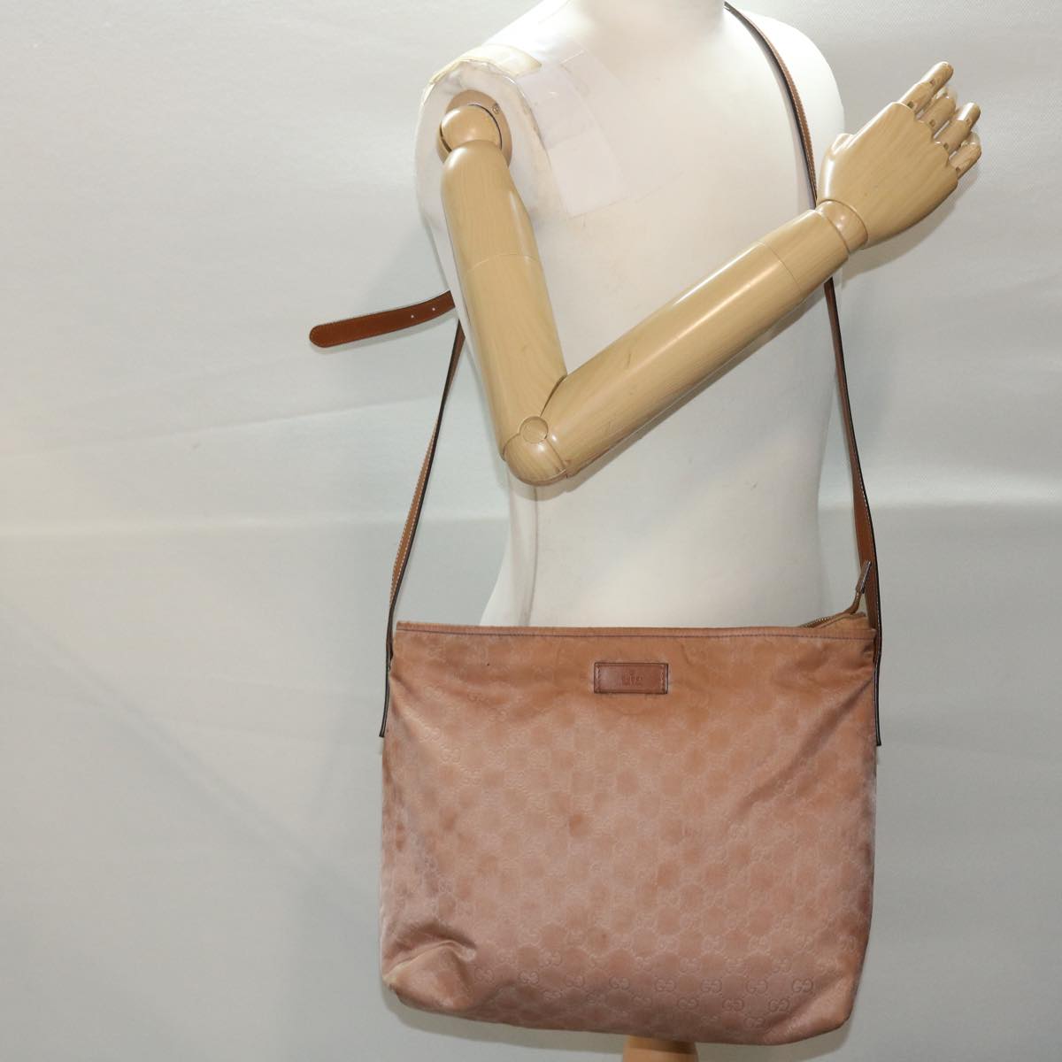 GUCCI GG Canvas Shoulder Bag Nylon Pink Brown Auth 49073