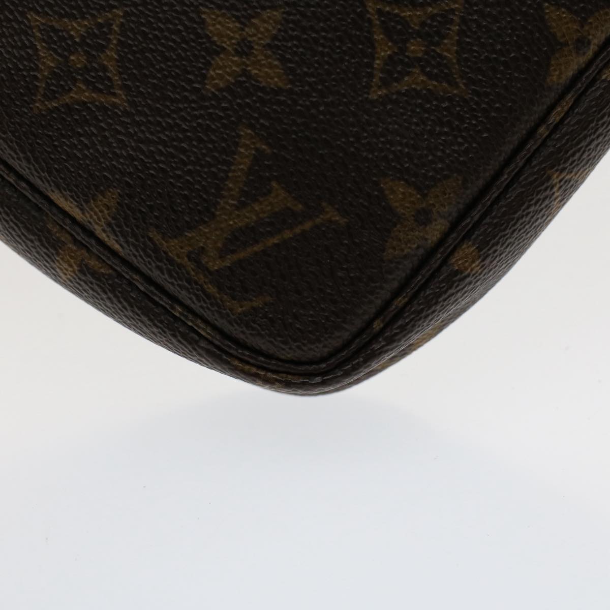 LOUIS VUITTON Monogram Pochette Accessoires Pouch M51980 LV Auth 49504